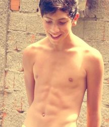 Sexy Boys 40--Shirtless Boys!! 5a00e4bf484f6.jpg