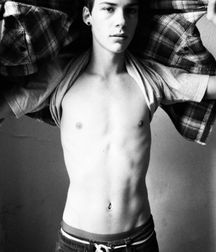 Photogenic Boys 1--B & W Boys 5a0640d22b45f.jpg