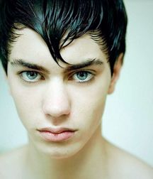 Photogenic Boys 2!! 5a06412d3f653.jpg