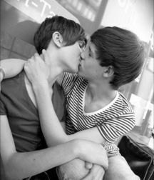 Friends and Lovers 1!! 5a0f7c6ee3b92.jpg