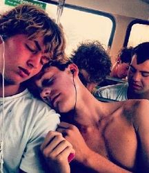 Friends and Lovers 1!! 5a0f7c7f7d75a.jpg