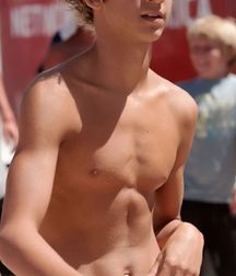 Randon Hotties 5!! 5a1978042c44d.jpg