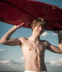Random Hotties 7!! 5a1978afad8a1.jpg