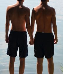 Friends and Lovers 2!! 5a25f7be9251e.jpg