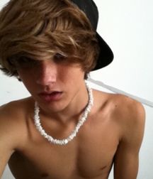 Random Hotties 8!! 5a2b0cfe30254.jpg