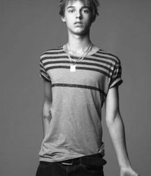 Random Hotties 9!! 5a2e6ece93701.jpg