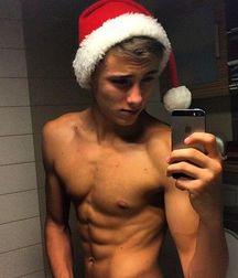 12 Boys of Christmas 4!! 5a3afca254a65.jpg