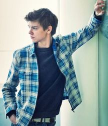 Celeb Hotties 2--Thomas! 5a726293e48aa.jpg