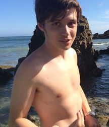 Celeb Hotties 3--Nick! 5a764315d14ed.jpg