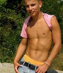 Sexy Boys 62--Shirtless Hotties! 5a7f8bc7baf7e.jpg