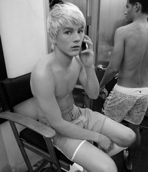 Random Hotties 15!!! 5ab8306a3d063.jpg