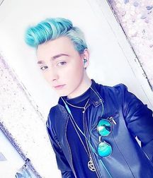 Sexy Boys 74--Fashion Boys!  5ac159506d5a3.jpg