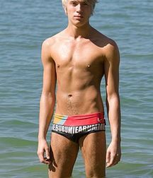 Summer Boys 13!!   5ac930e7aef3d.jpg