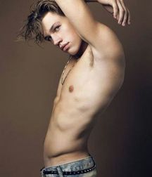 Sexy Boys 82!!  Shirtless hotties! 5adb45505d95e.jpg