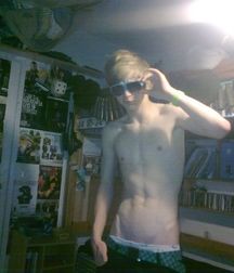 Sexy Boys 83!! Shirtless hotties!! 5adb9e68b7518.jpg