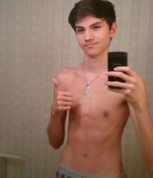 Sexy Boys 83!! Shirtless hotties!! 5adb9e69b6e24.jpg
