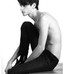 Photogenic Boys 11!!  Hotties on film!  5adb9eba105d4.jpg