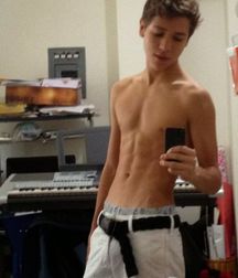 Sexy Boys 84!!  Skinny hotties!! 5adb9f0559c0c.jpg