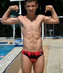 Summer Boys 16!! 5af6107fb8592.jpg