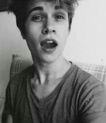 Photogenic Boys 14!!  Black and White 5b146262bcf49.jpg