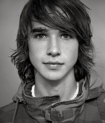 Photogenic Boys 15!!  5b297327146df.jpg