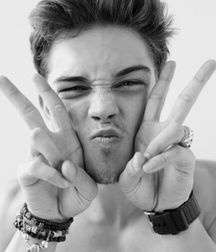 Photogenic Boys 17!!  Black and White G rated!! 5b8a955f37521.jpg
