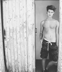 Random Hotties 18!! Black and White! 5b959d936ef03.jpg