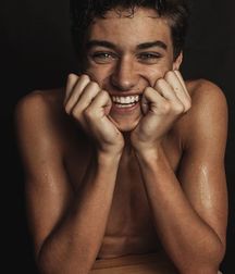 Gavin!! 5bb8e6ad75d56.jpg