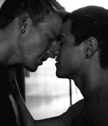 Boys in Love!! GIF boys!! 5bccf0a7794d1.gif