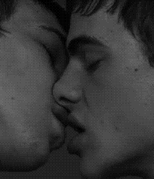 Boys in Love!! GIF boys!! 5bccf0c3c8cf3.gif