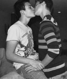 Boys In Love!! Black and White!! 5bccf449ed8f8.jpg