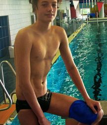 Random Hotties 19!!  5be71fe268258.jpg
