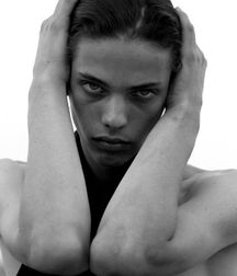 Mega Model Gallery featuring Erin!! 5be72110cf9ef.jpg