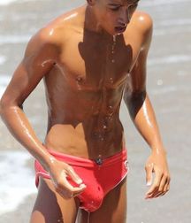 Summer Boys 20!!   5c085eab054b7.jpg