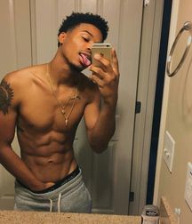 Sexy Boys 123!! Selfie Boys!! 5c0d571adbe8b.jpg