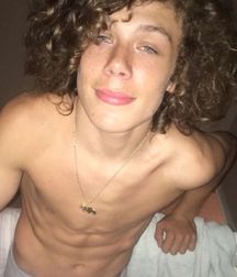Random Hotties 24!! 5c14f6ed17f8d.jpg