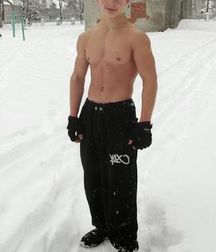 Winter Boys 1--Chilly Balls!  5c14f762f0743.jpg