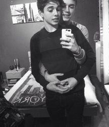 Love is Love 3!! Black and White images 5c1e468358226.jpg
