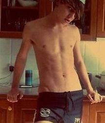 Random Hotties 25!! 5c20cb1272e81.jpg