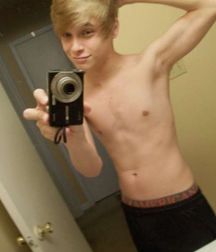 Sexy Boys 137!! Shirtless Hotties!! 5c2807232f769.jpg