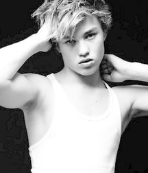 Photogenic Boys 26!! 5c55ac83bf693.jpg