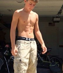 Sexy Boys 168--Shirtless Hotties! 5c85125c54125.jpg