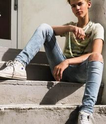 Sexy Boys 179--Hotties in Jeans!! 5cd87798619a0.jpg