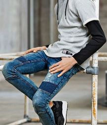 Sexy Boys 179--Hotties in Jeans!! 5cd8779da8490.jpg