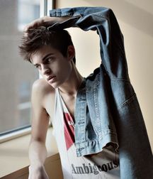 Random Hotties 27!! 5cd879158995d.jpg