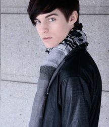 Random Hotties 27!! 5cd8792570364.jpg