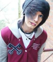 Sexy Boys 180--Emo Boys!! 5ce08d2866a85.jpg