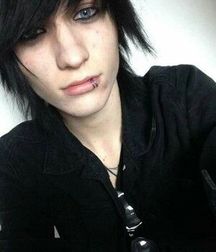 Sexy Boys 180--Emo Boys!! 5ce08d2e91efc.jpg
