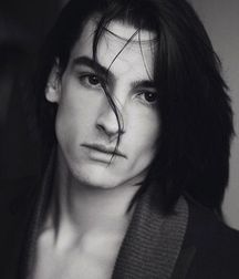 Photogenic Boys 29!!  Black and White hotties.  5ce092a712a7d.jpg