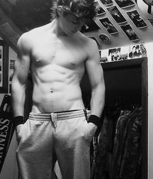 Photogenic Boys 29!!  Black and White hotties. 